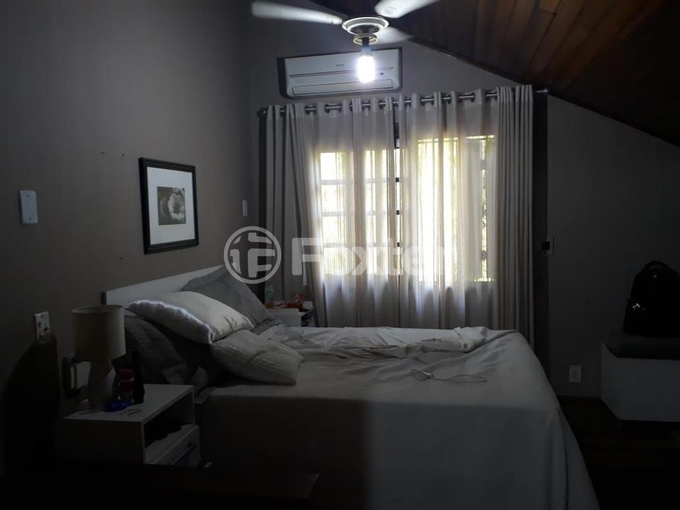 Casa à venda com 4 quartos, 250m² - Foto 7