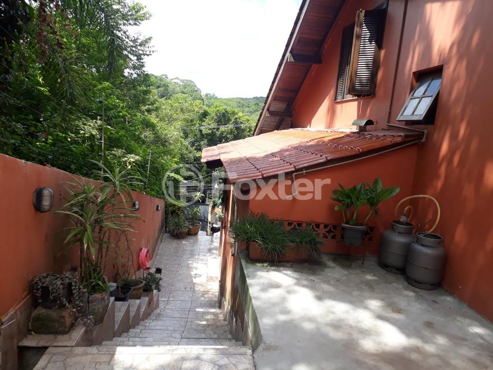 Casa à venda com 4 quartos, 250m² - Foto 18