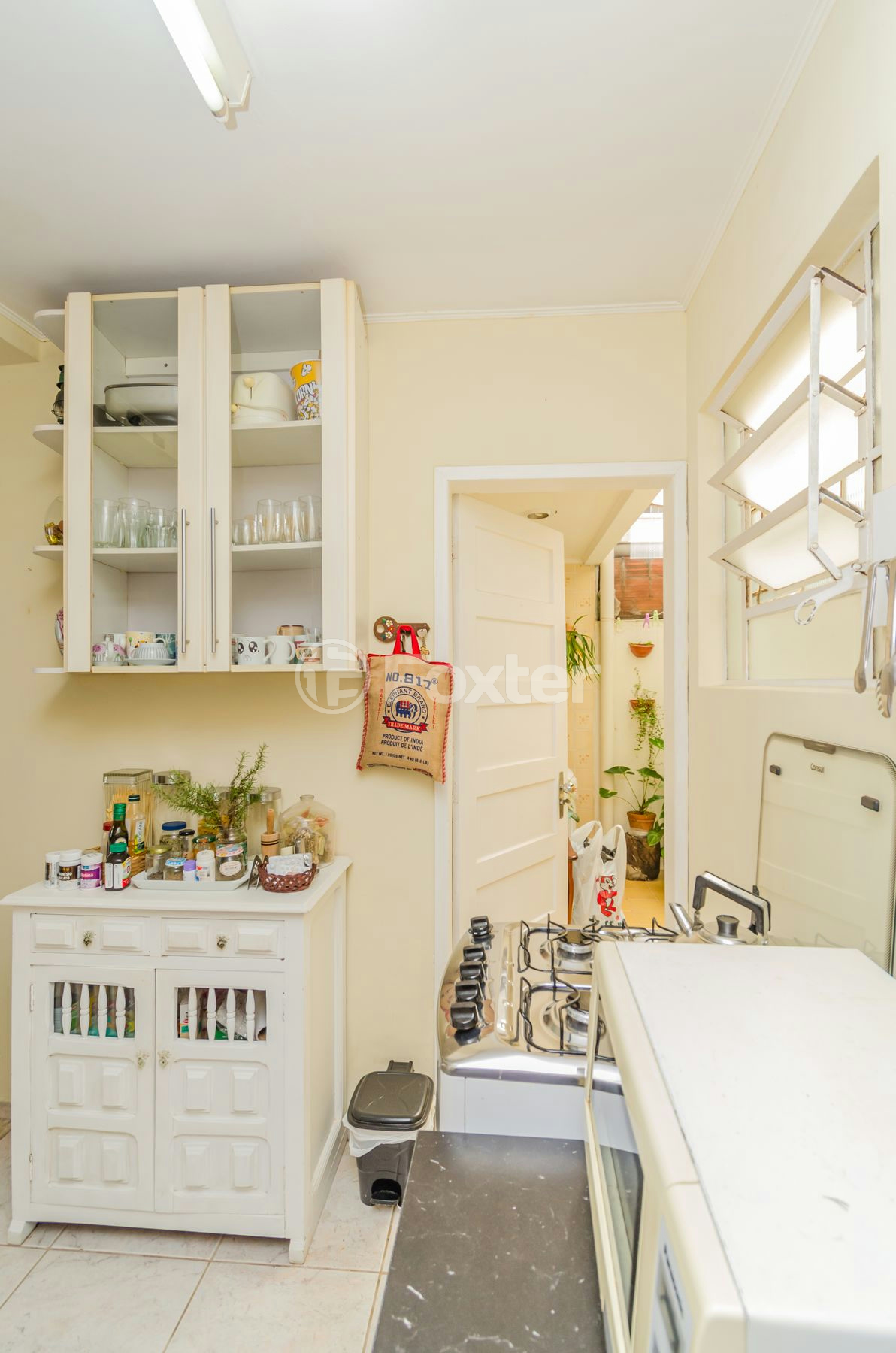 Apartamento à venda com 1 quarto, 38m² - Foto 10