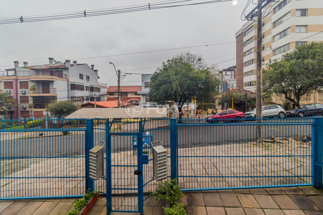 Apartamento à venda com 2 quartos, 62m² - Foto 15