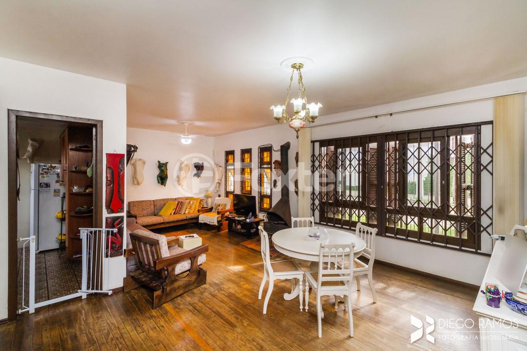 Casa à venda com 4 quartos, 328m² - Foto 5