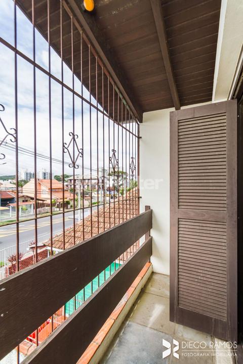 Casa à venda com 4 quartos, 328m² - Foto 16