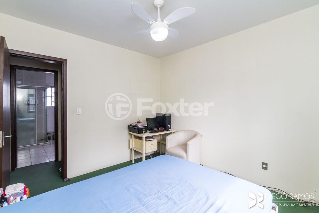 Casa à venda com 4 quartos, 328m² - Foto 22