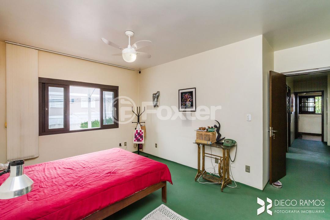 Casa à venda com 4 quartos, 328m² - Foto 24