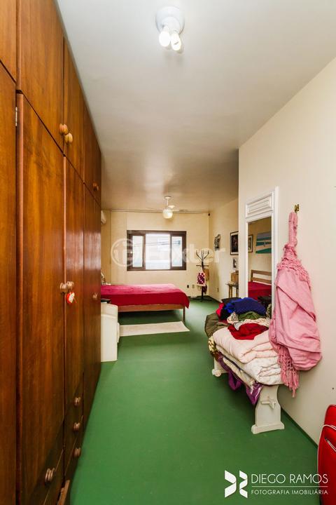 Casa à venda com 4 quartos, 328m² - Foto 25