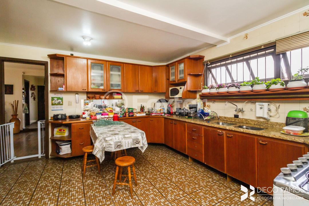 Casa à venda com 4 quartos, 328m² - Foto 30