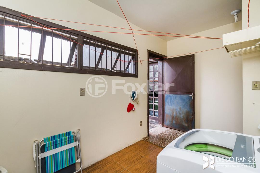 Casa à venda com 4 quartos, 328m² - Foto 37
