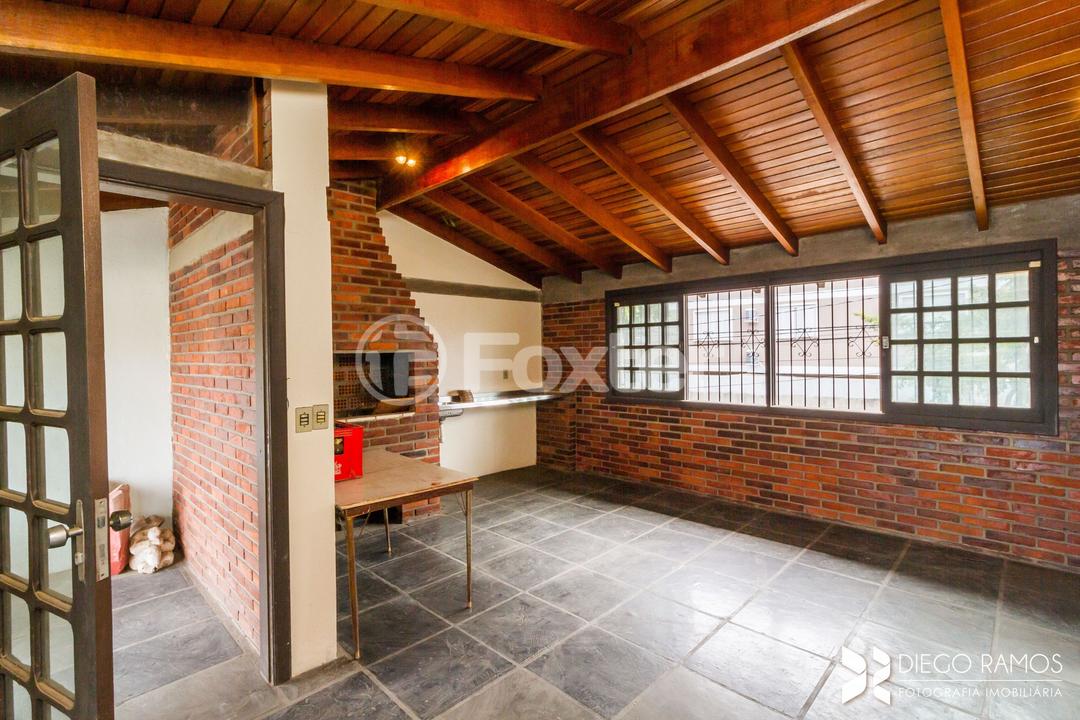 Casa à venda com 4 quartos, 328m² - Foto 44