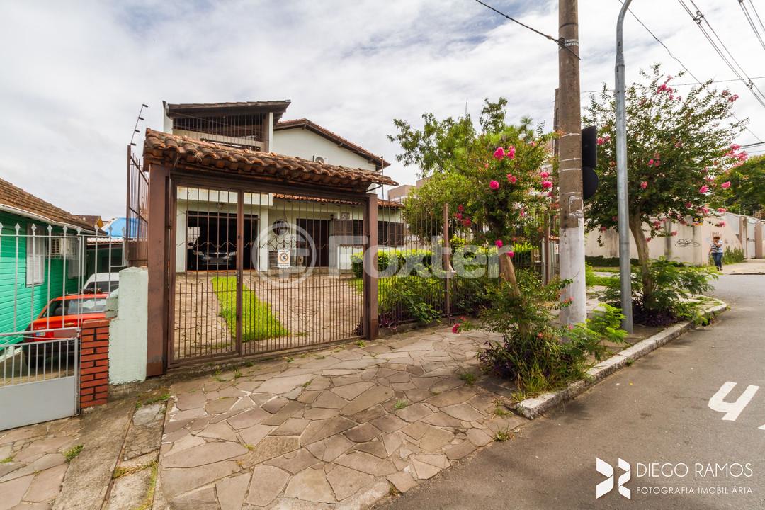 Casa à venda com 4 quartos, 328m² - Foto 52