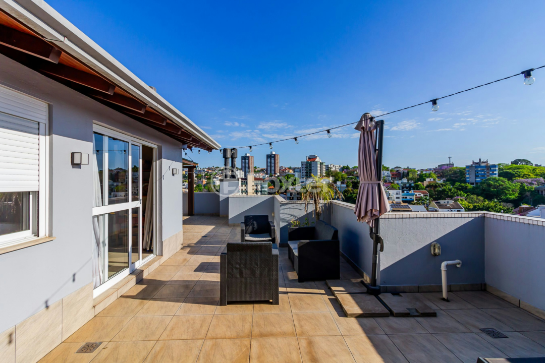 Cobertura à venda com 4 quartos, 230m² - Foto 3