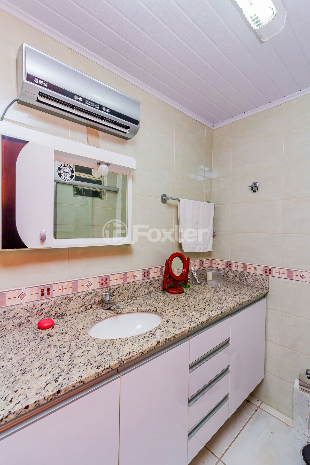 Apartamento à venda com 2 quartos, 68m² - Foto 9