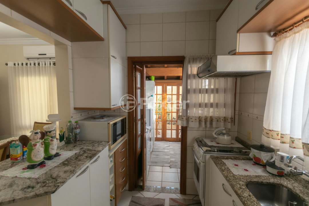 Casa de Condomínio à venda com 3 quartos, 186m² - Foto 12