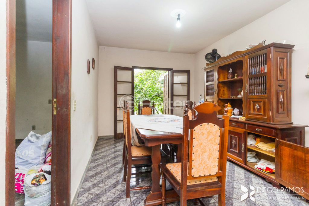 Casa à venda com 4 quartos, 241m² - Foto 10