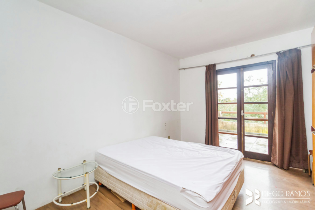 Casa à venda com 4 quartos, 241m² - Foto 20