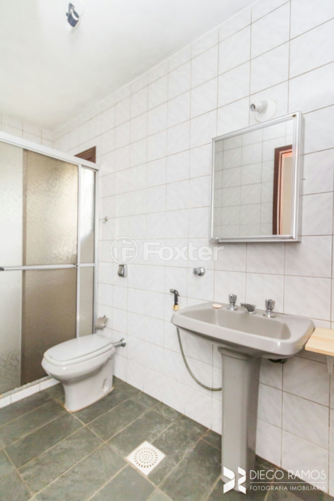 Casa à venda com 4 quartos, 241m² - Foto 23