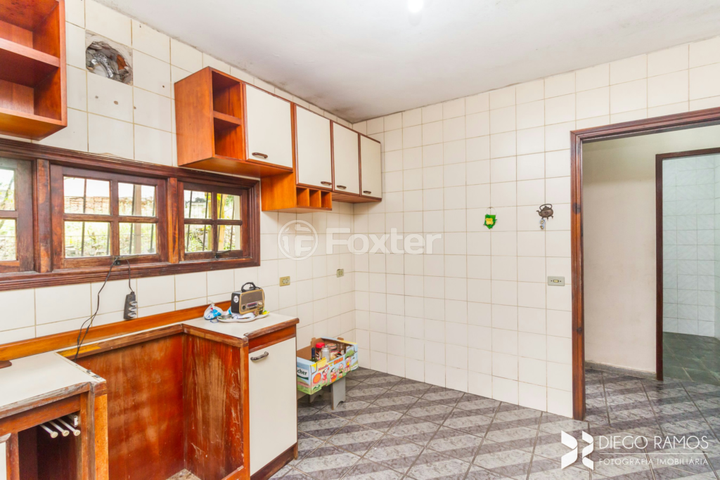 Casa à venda com 4 quartos, 241m² - Foto 28