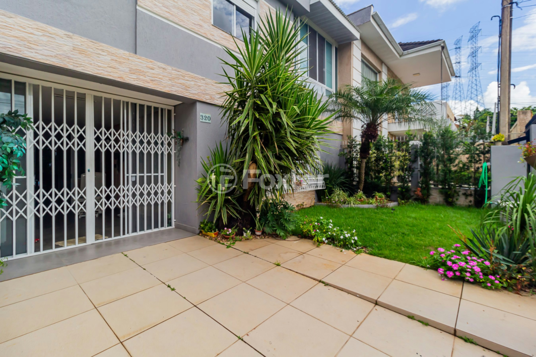 Casa de Condomínio à venda com 3 quartos, 200m² - Foto 42