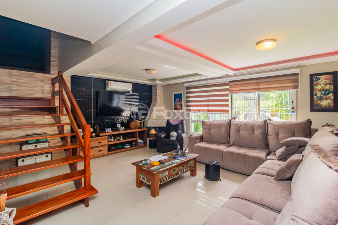 Casa de Condomínio à venda com 3 quartos, 200m² - Foto 4
