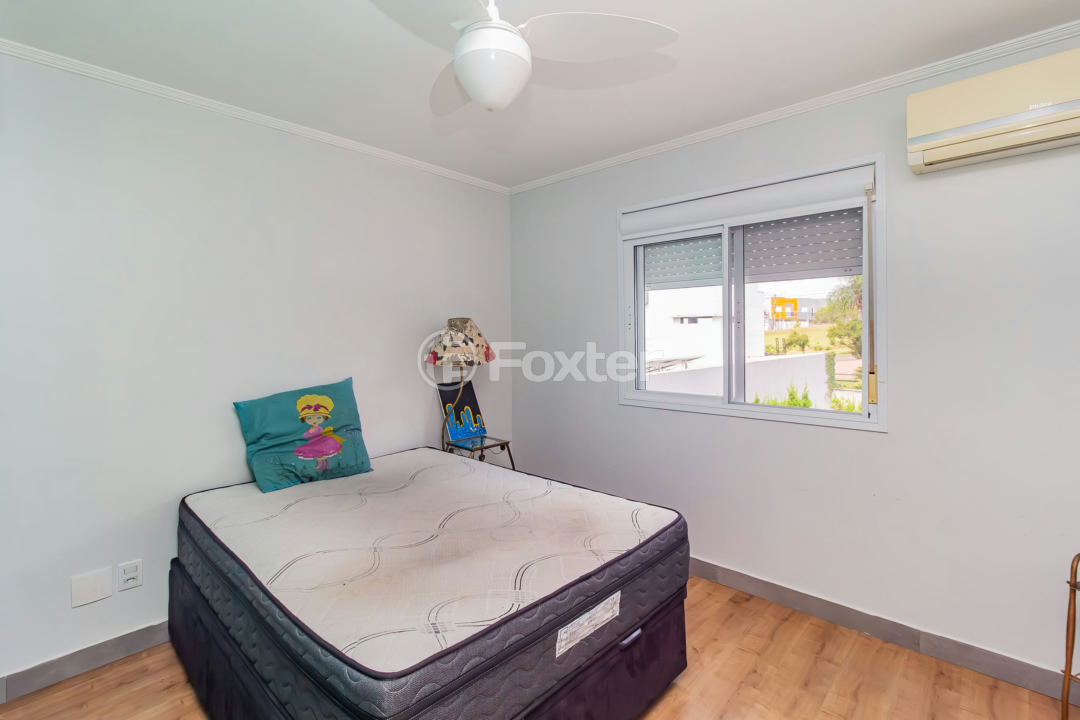 Casa de Condomínio à venda com 3 quartos, 200m² - Foto 20