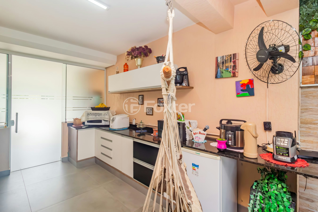 Casa de Condomínio à venda com 3 quartos, 200m² - Foto 34