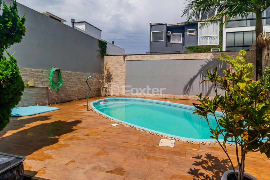 Casa de Condomínio à venda com 3 quartos, 200m² - Foto 36
