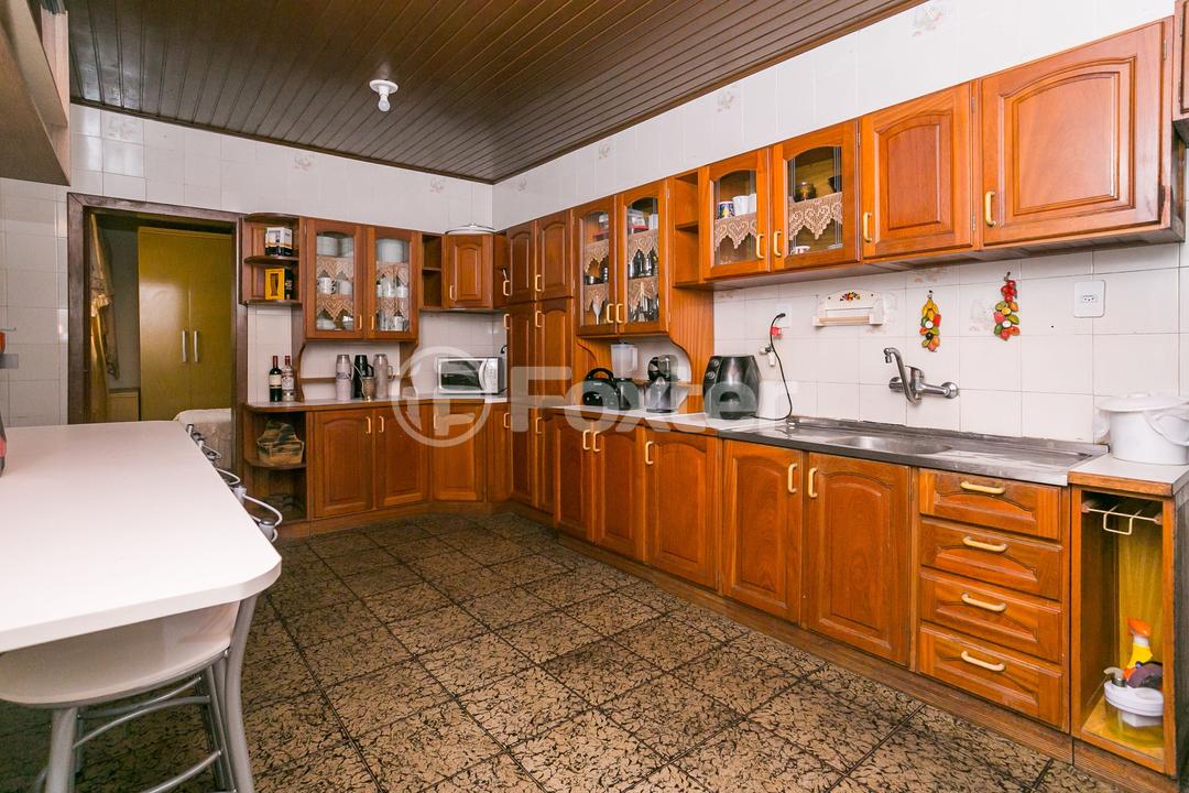 Casa à venda com 3 quartos, 238m² - Foto 18