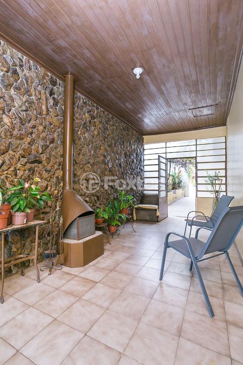 Casa à venda com 3 quartos, 238m² - Foto 28