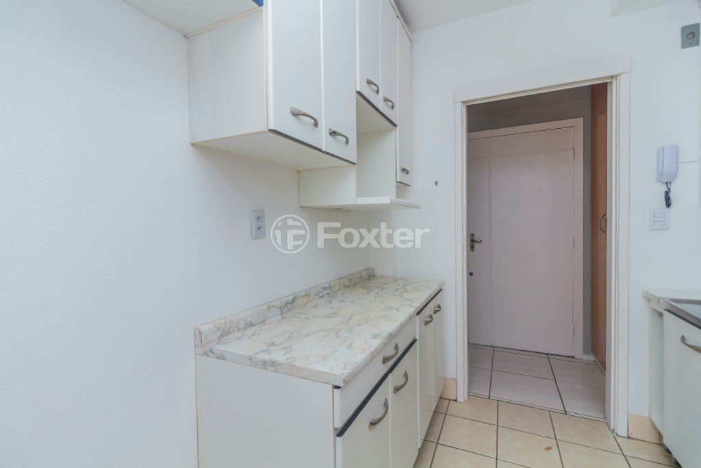 Apartamento à venda com 1 quarto, 40m² - Foto 13