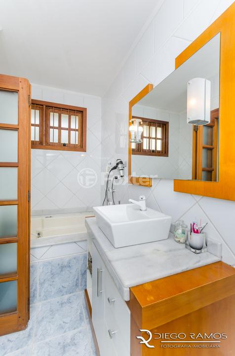 Casa à venda com 4 quartos, 243m² - Foto 18