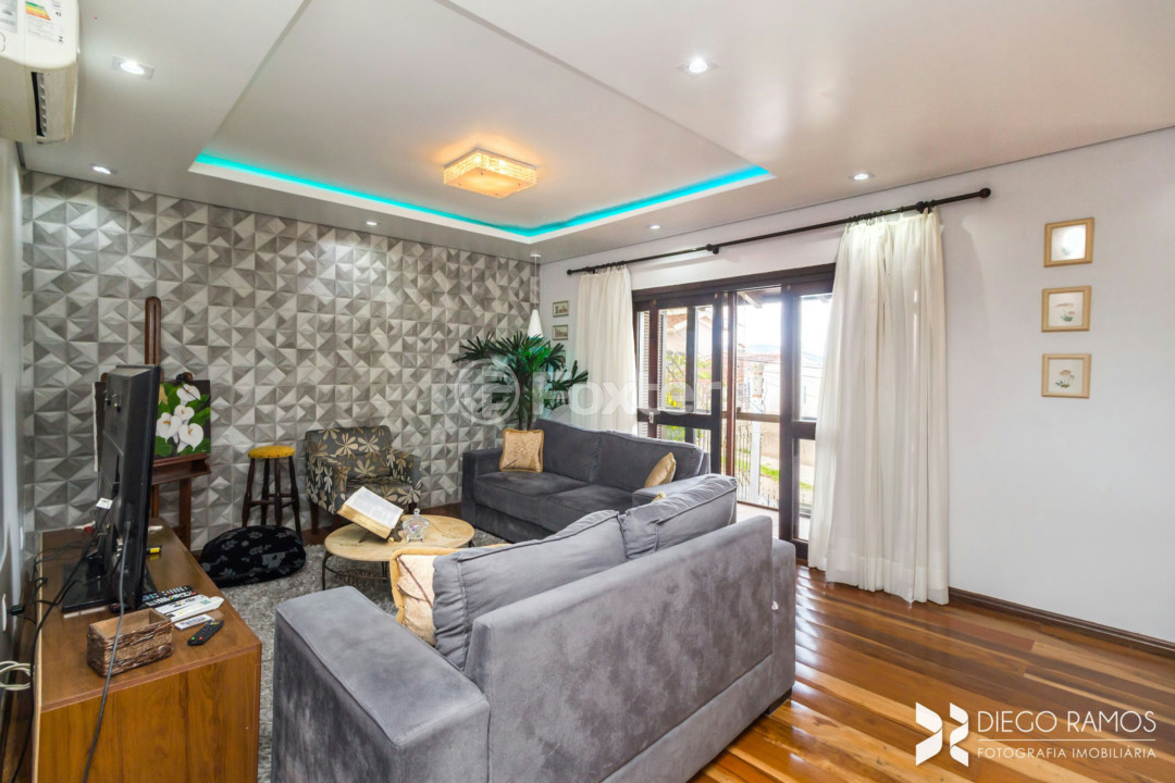 Casa à venda com 3 quartos, 292m² - Foto 9