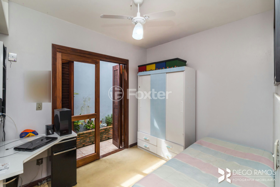 Casa à venda com 3 quartos, 292m² - Foto 13