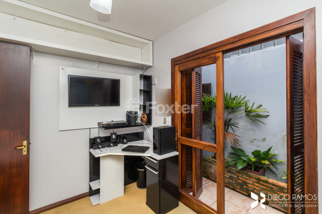 Casa à venda com 3 quartos, 292m² - Foto 17
