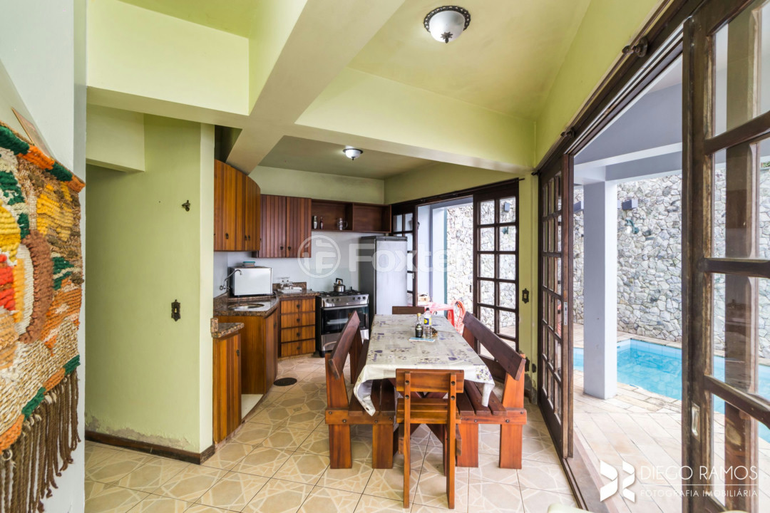 Casa à venda com 3 quartos, 292m² - Foto 30