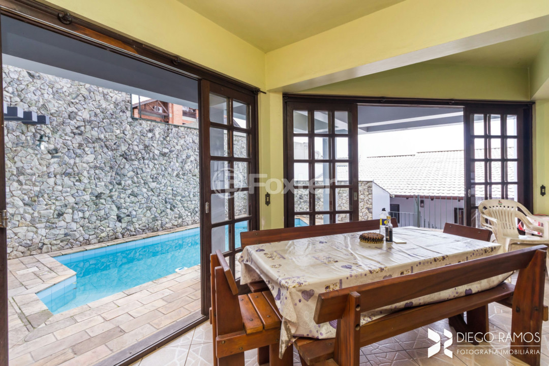 Casa à venda com 3 quartos, 292m² - Foto 34