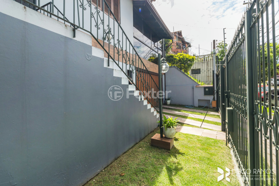 Casa à venda com 3 quartos, 292m² - Foto 77