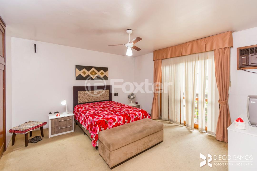 Casa à venda com 3 quartos, 300m² - Foto 13