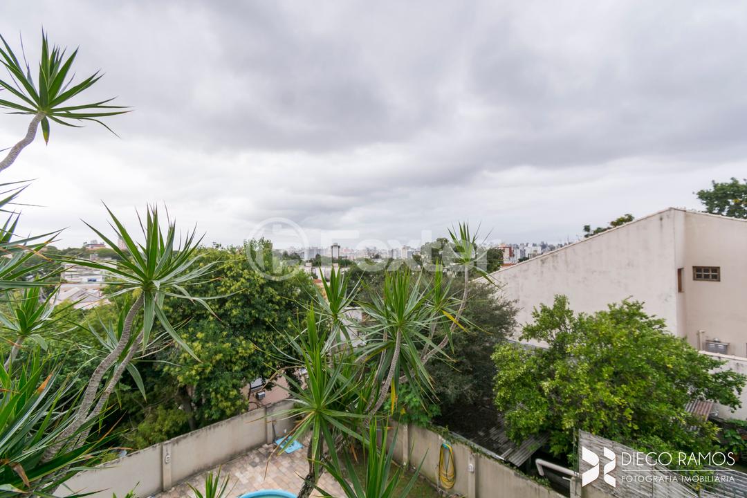 Casa à venda com 3 quartos, 300m² - Foto 19
