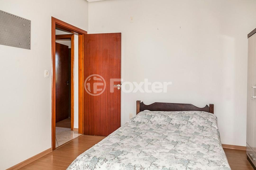 Casa à venda com 4 quartos, 287m² - Foto 7