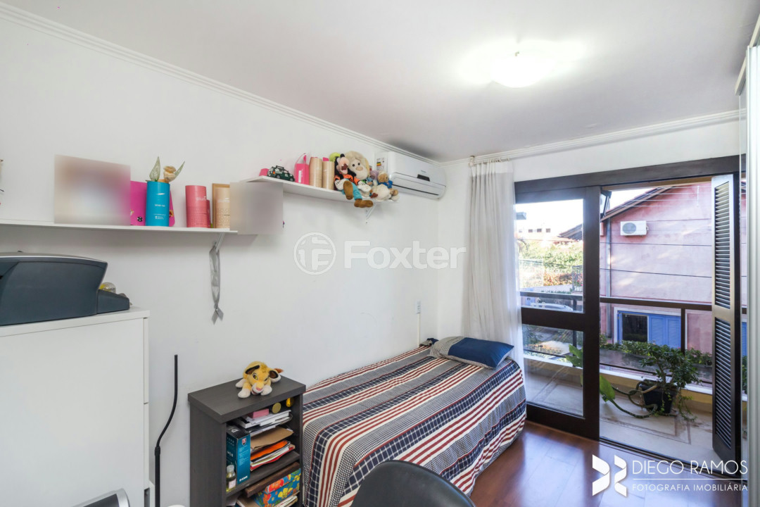 Casa de Condomínio à venda com 4 quartos, 400m² - Foto 23