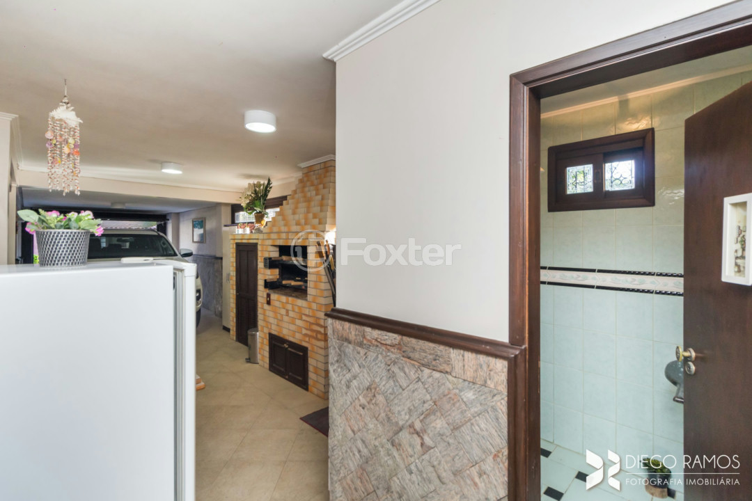Casa de Condomínio à venda com 4 quartos, 400m² - Foto 45