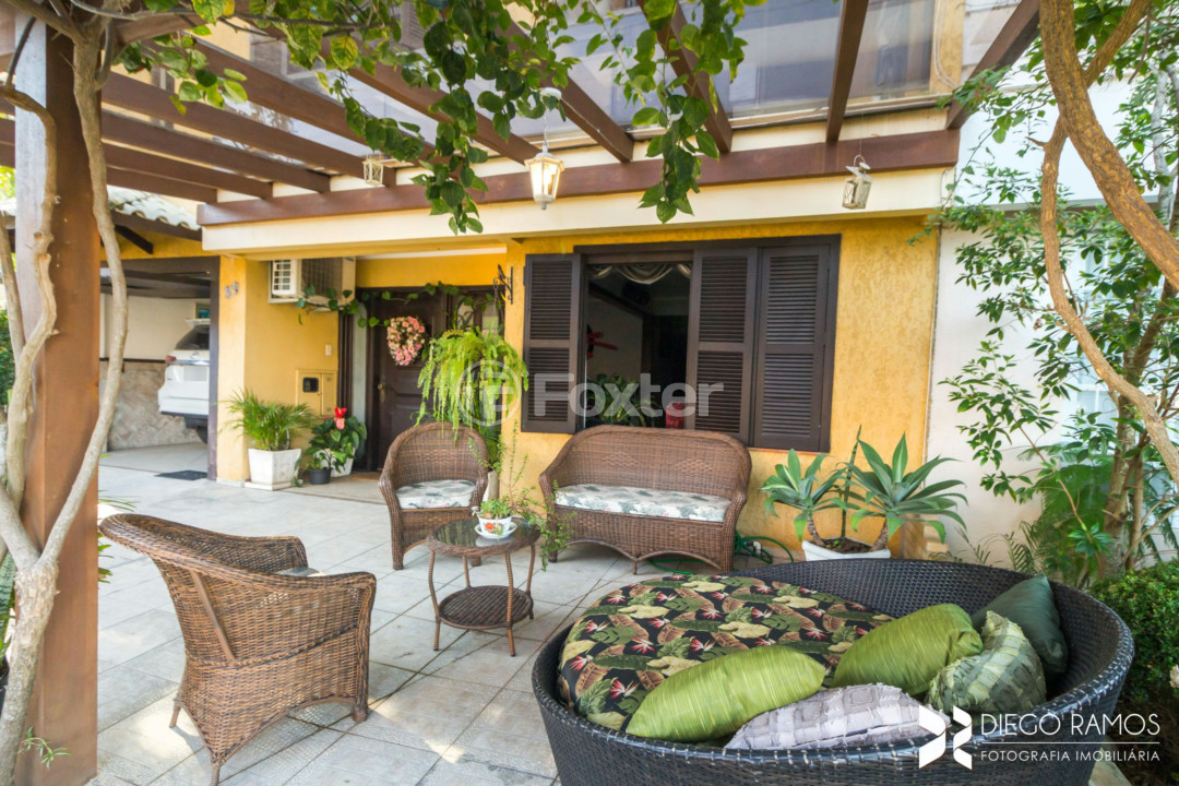 Casa de Condomínio à venda com 4 quartos, 400m² - Foto 65