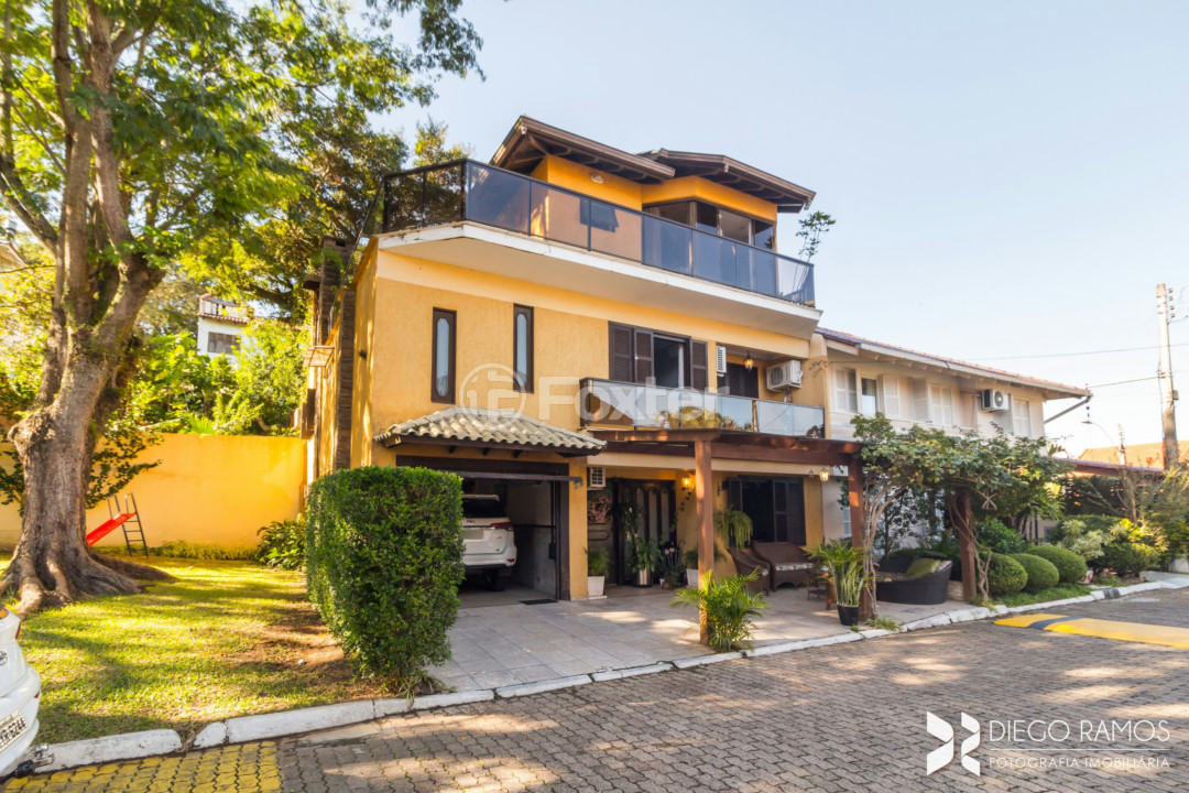 Casa de Condomínio à venda com 4 quartos, 400m² - Foto 68