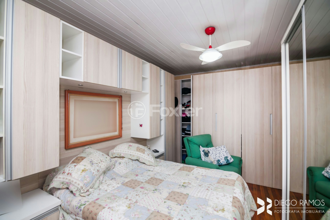 Casa à venda com 4 quartos, 293m² - Foto 5