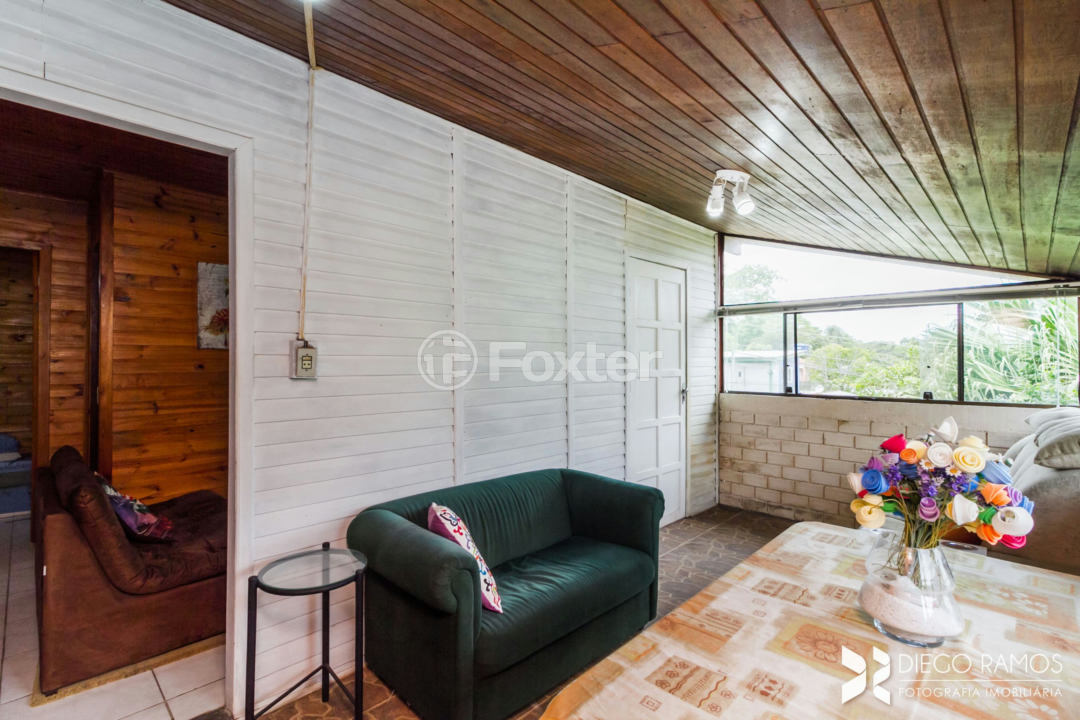 Casa à venda com 3 quartos, 85m² - Foto 4