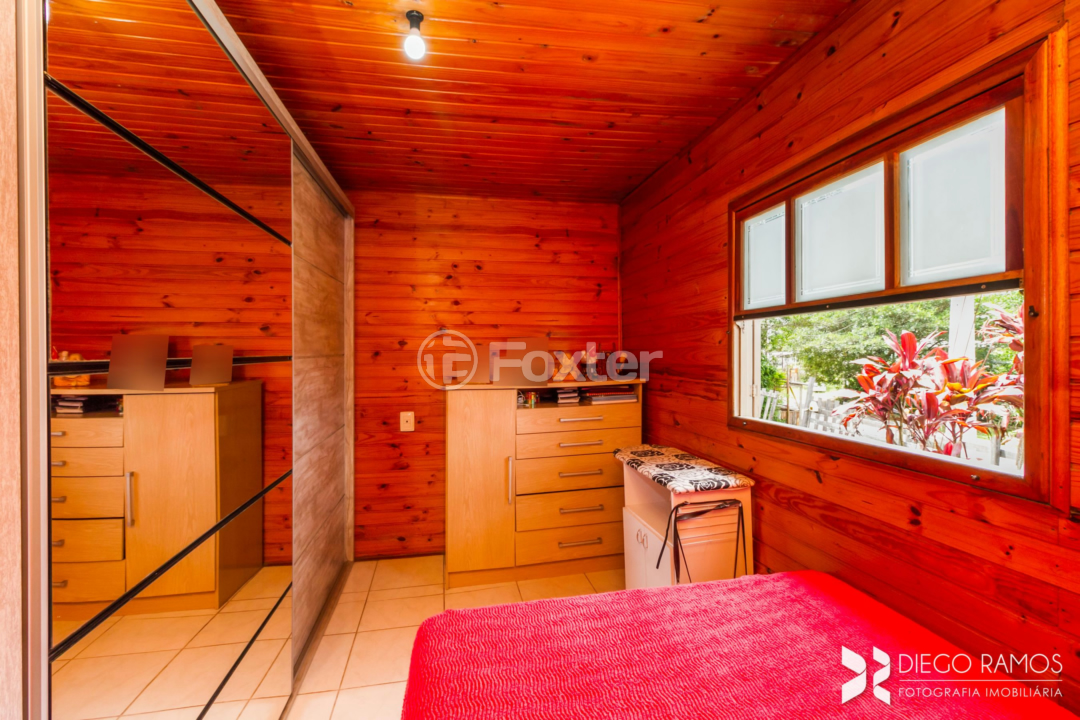 Casa à venda com 3 quartos, 85m² - Foto 11