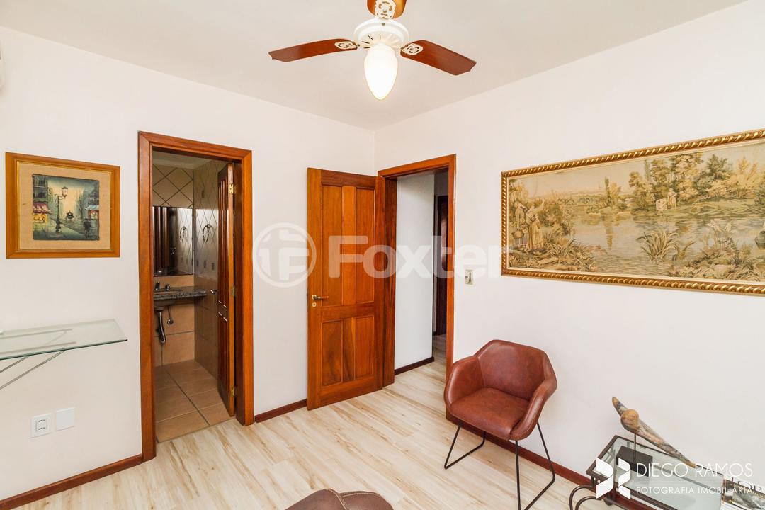 Casa de Condomínio à venda com 3 quartos, 300m² - Foto 29