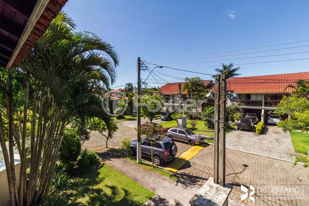 Casa de Condomínio à venda com 3 quartos, 300m² - Foto 34