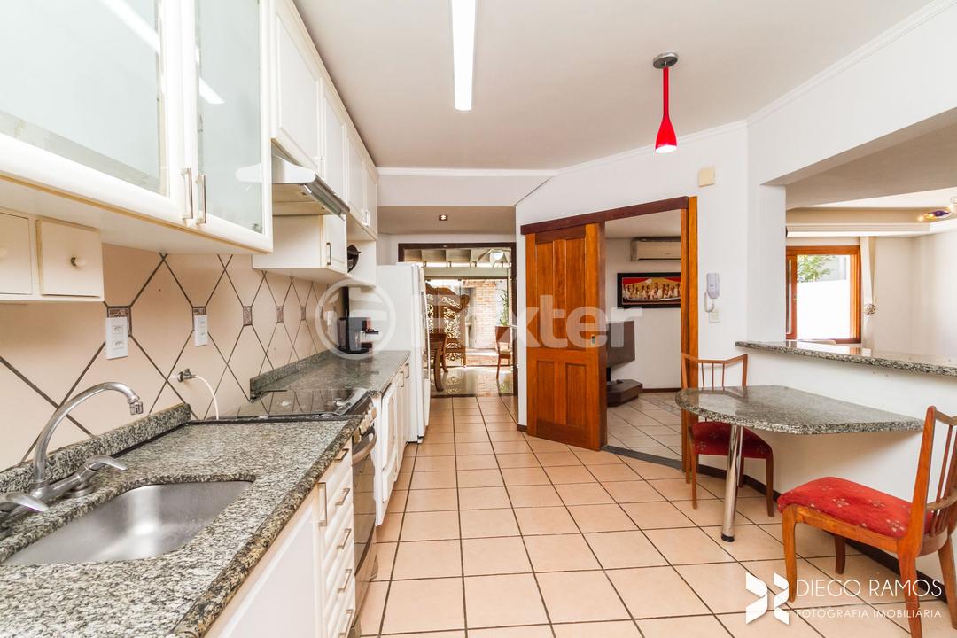 Casa de Condomínio à venda com 3 quartos, 300m² - Foto 44