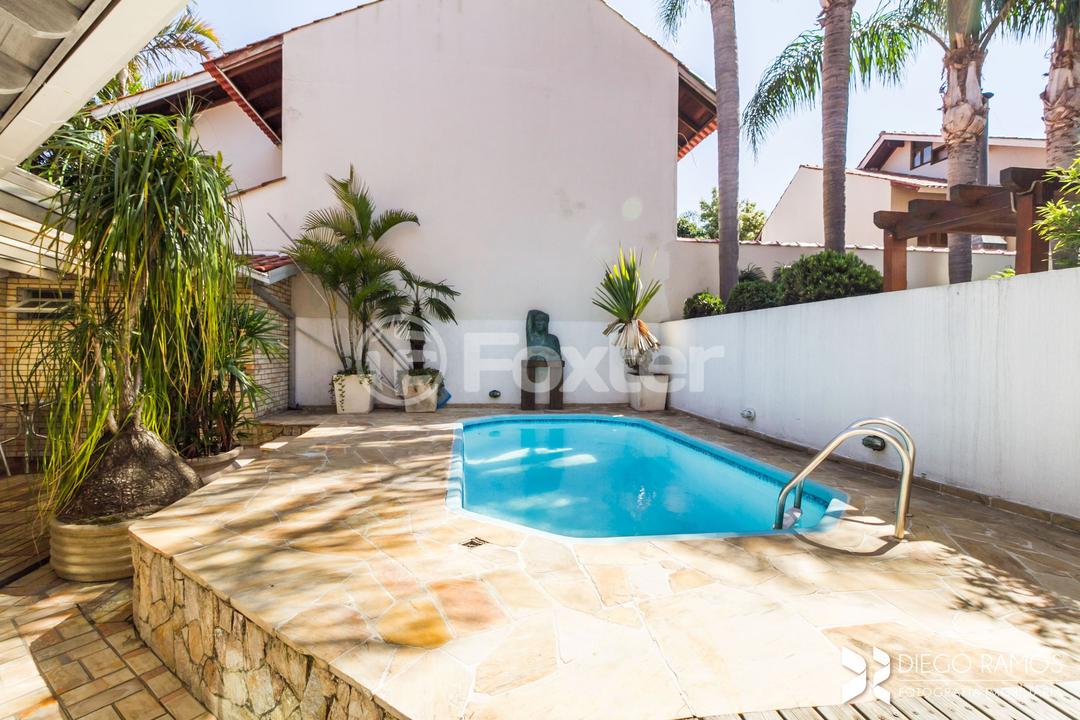 Casa de Condomínio à venda com 3 quartos, 300m² - Foto 8