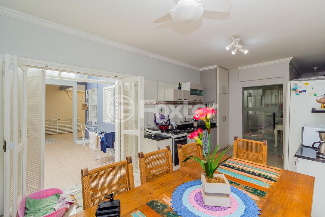 Casa à venda com 4 quartos, 300m² - Foto 29